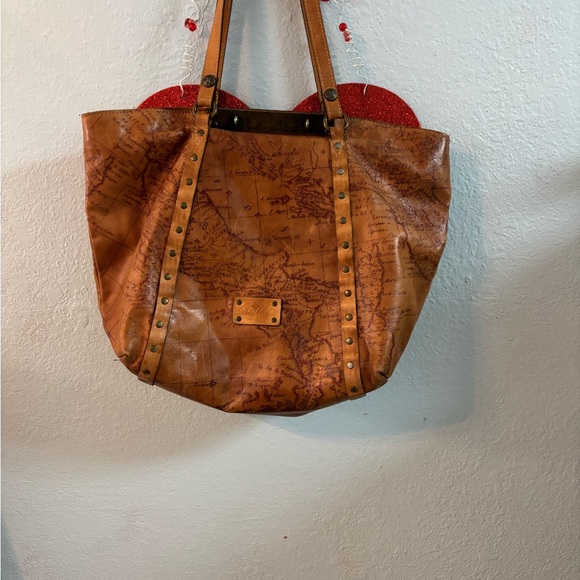 Patricia Nash Brown Leather Tote with Distressed Vintage Look - Picture 2 of 13